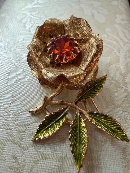 Sarah Coventry Jewelry - Vtg Sarah Coventry "Ember Flower" Brooch, Gold Tone Topaz Glass